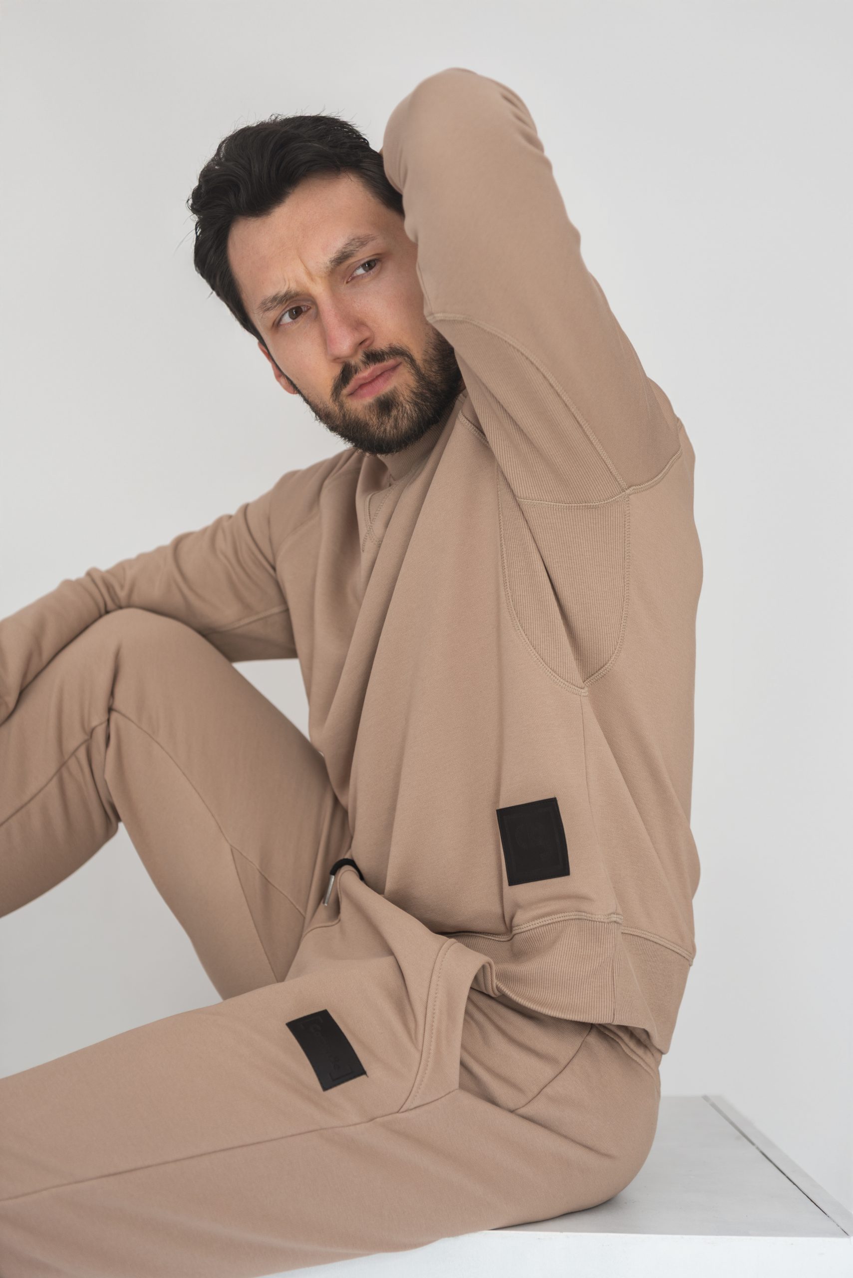 Bluza bez kaptura – Piaskowa - obrazek 3